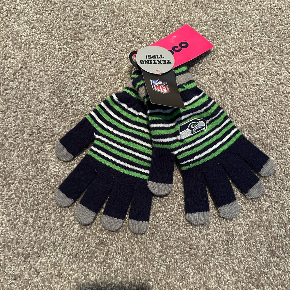 NFL GLOVES